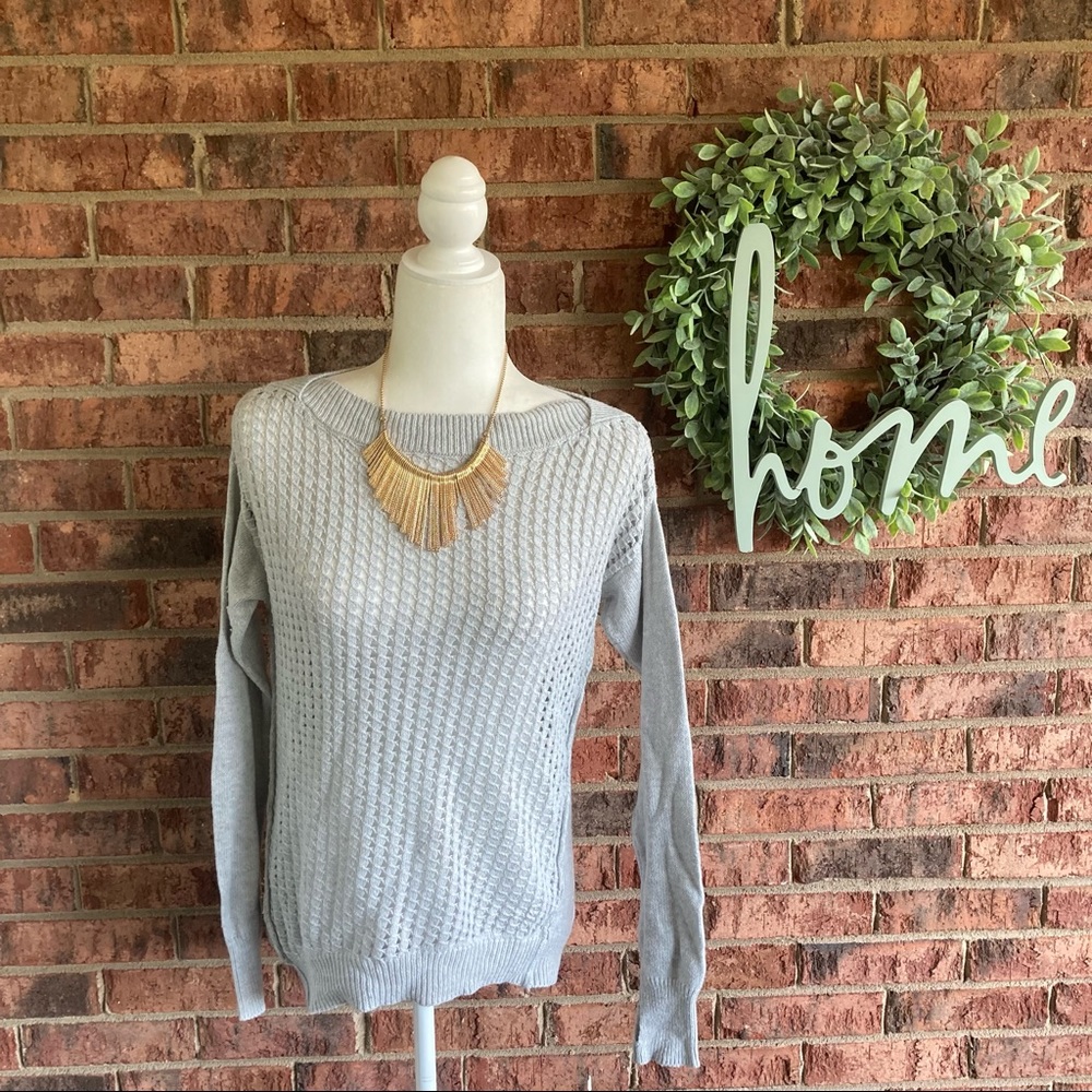✨5/$15 { IF IT WERE ME } Gray Lightweight Sweater